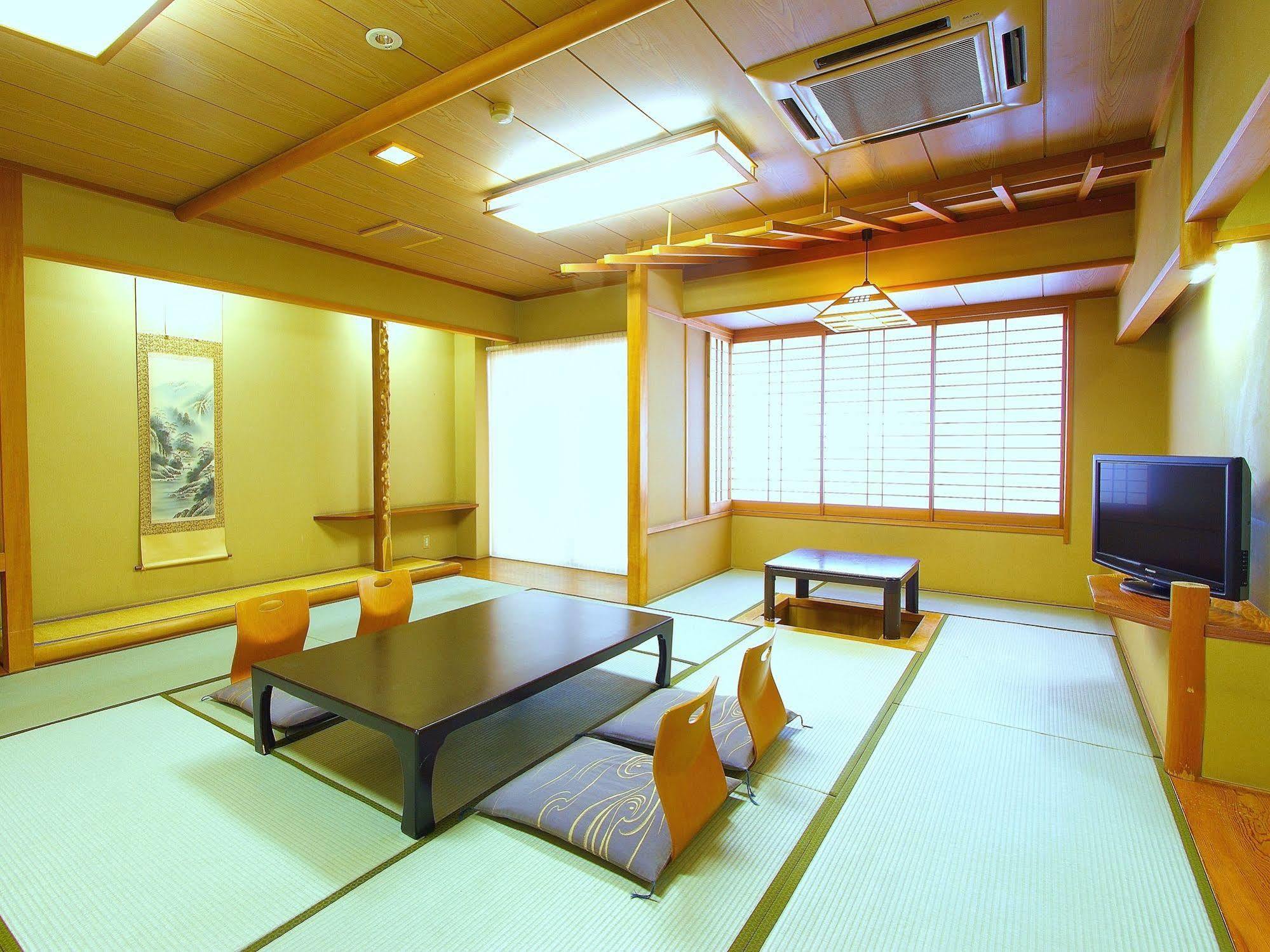 Isawa View Hotel Fuefuki Eksteriør billede