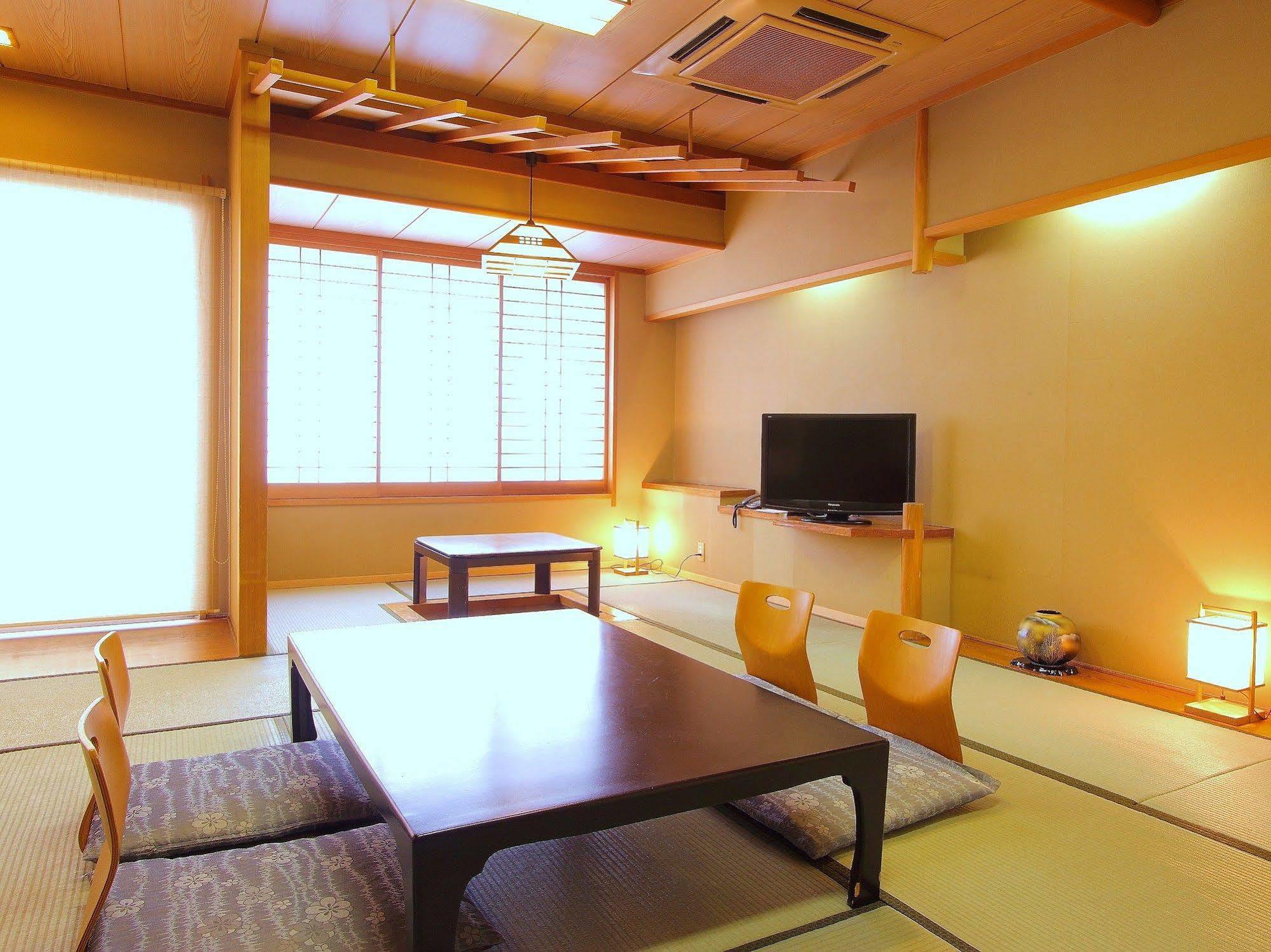 Isawa View Hotel Fuefuki Eksteriør billede
